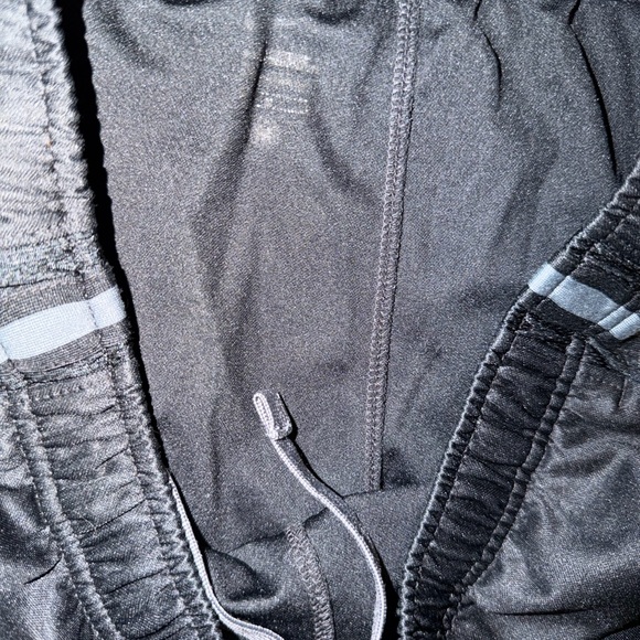 Nike Athletic Black Jogger Track Pants Medium 717403-010 Gray Mesh Stripe - Picture 5 of 6